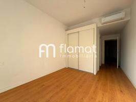 Espectacular piso en Cuadrat d'Or photo 0