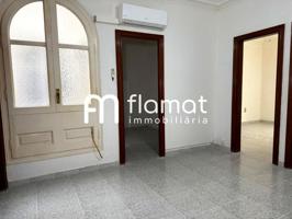 Piso en Roger de Flor photo 0