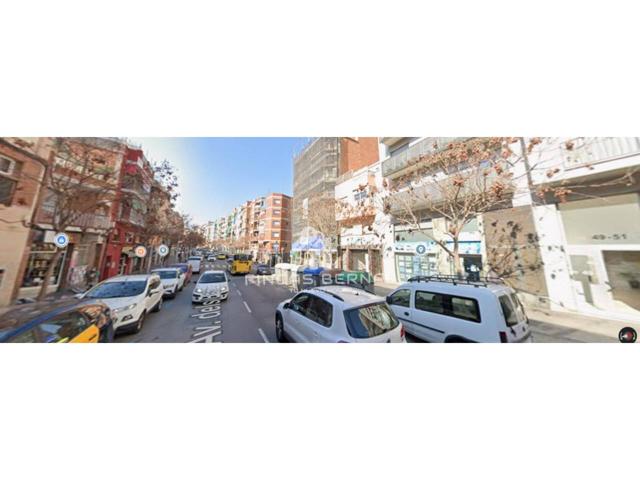 OPORTUNIDAD INVERSORES - PISO EN VENTA EN AVINGUDA DELS BANÚS - SANTA COLOMA DE GRAMENET photo 0