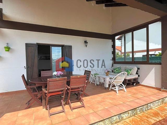 Casa - Chalet en venta en Castillo Siete Villas de 155 m2 photo 0