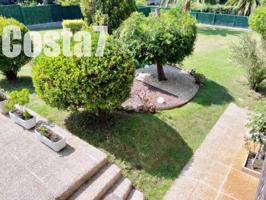 Casa - Chalet en venta en Noja de 280 m2 photo 0