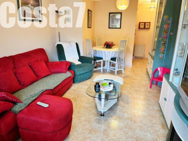 Bajo en venta en Ris photo 0