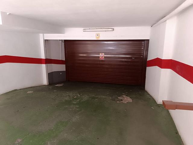 ¡Venta de garaje en Zaragoza Capital! photo 0