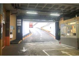Plaza de parking ubicada en la C- Villarroel photo 0