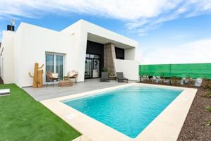 Casa-Chalet en Venta en Algorfa Alicante photo 0