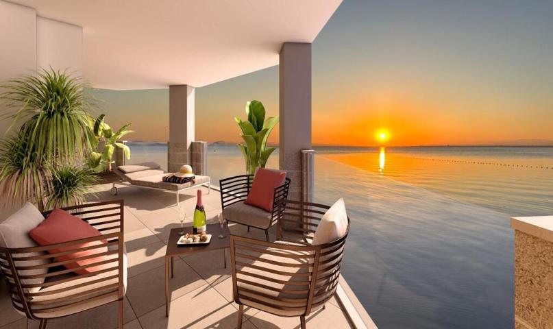 Apartamento en Venta en Manga Del Mar Menor, La Murcia photo 0