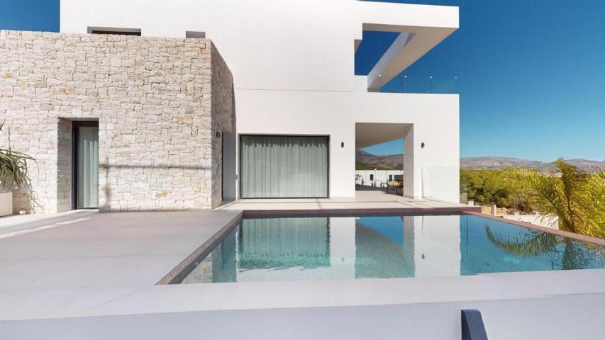 Casa-Chalet en Venta en Polop Alicante photo 0