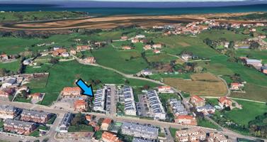 Vive la Costa Cántabra: Piso con Terraza en Urbanización Privada en Mogro photo 0