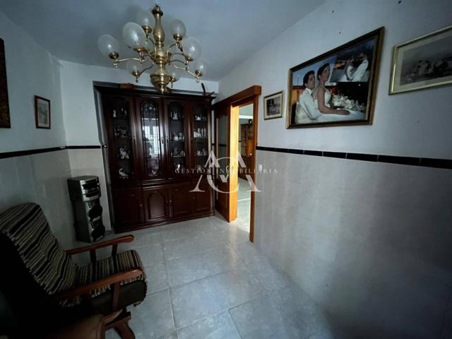 Casa en venta en Lucena photo 0