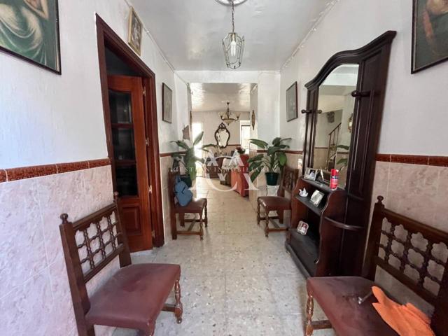 Casa en venta en Lucena photo 0