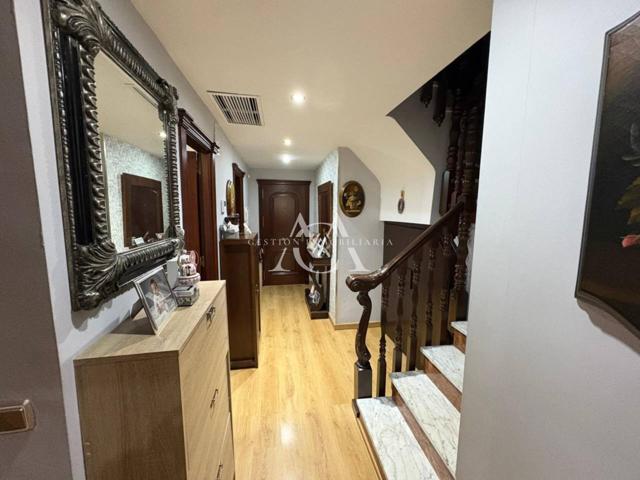 Venta de un dúplex en Lucena photo 0