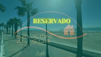 ¿ESTÁS BUSCANDO TU RINCONCITO EN PRIMERÍSIMA LÍNEA DE PLAYA EN ROTA? photo 0