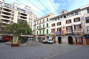 Piso reformado a estrenar de 3 habitaciones y ascensor photo 0