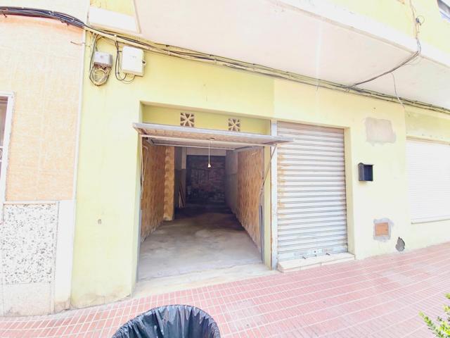 Almacén en venta en Corbera – Ubicación estratégica en Avenida de la Ribera photo 0