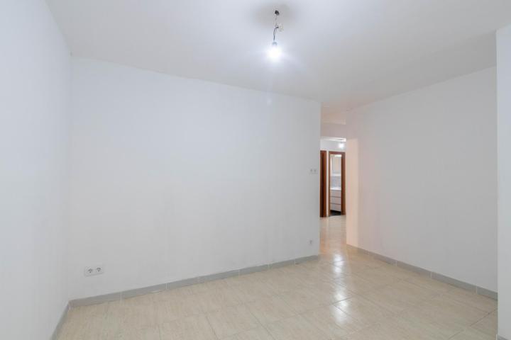 ESTUPENDO PISO EN VENTA EN TERRASSA photo 0