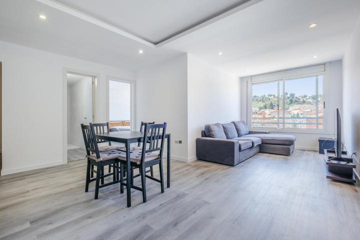 ESTUPENDO PISO EN VENTA EN LA COGULLADA TERRASSA photo 0