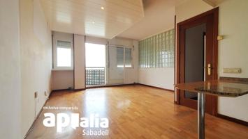 PISO EN VENTA EN LA CREU DE BARBERÀ photo 0