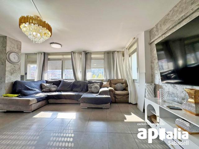 Amplio Piso en Can Puiggener, Sabadell - Ideal para Familias photo 0