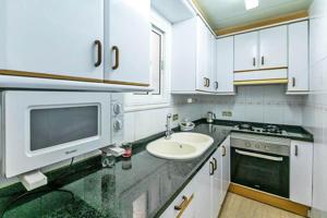 Casa en el Centro de Sabadell – ¡Ubicación Inmejorable! photo 0