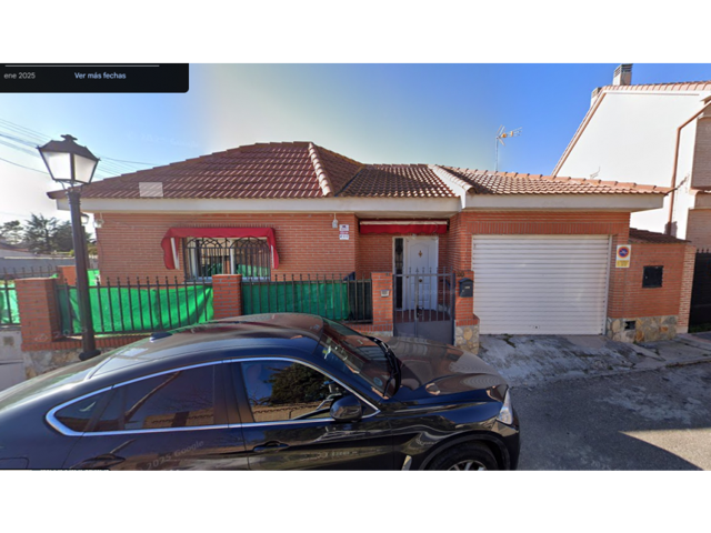 CHALET EN CASARRUBIOS DEL MONTE photo 0