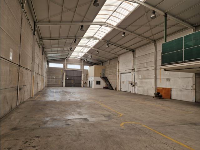 NAVE EN SANTA CRUZ DEL RETAMAR photo 0