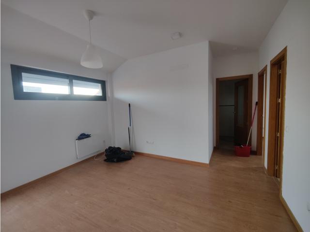 APARTAMENTO PARA ENTRAR A VIVIR EN SANTA CRUZ DEL RETAMAR photo 0