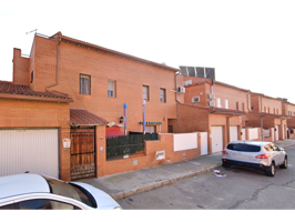 VENTA DE CASA INDEPENDIENTE EN CHOZAS DE CANALES photo 0
