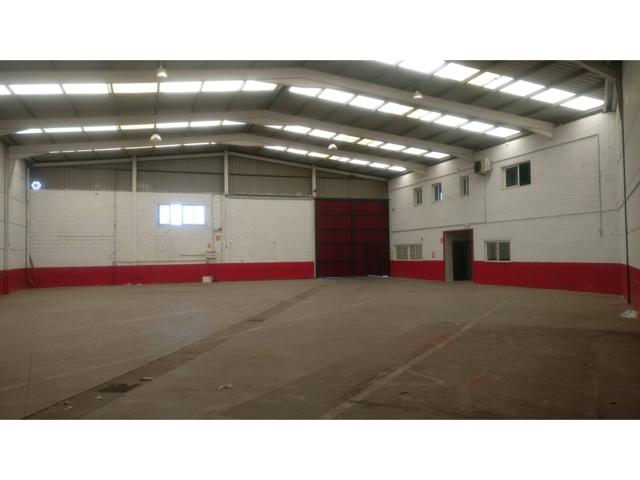 NAVE EN ALQUILER EN VALMOJADO photo 0