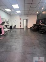 Local En venta en Sur, Valencia photo 0