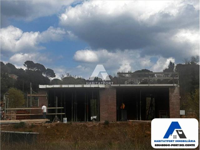 NUEVA construcción de casa adosada esquinera en GIRONELLA photo 0