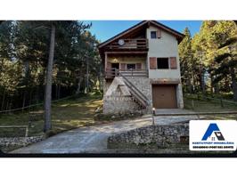Casa en Port del Comte, rodeada de naturaleza, en medio del bosque de la Sierra, en el Sector 3. photo 0