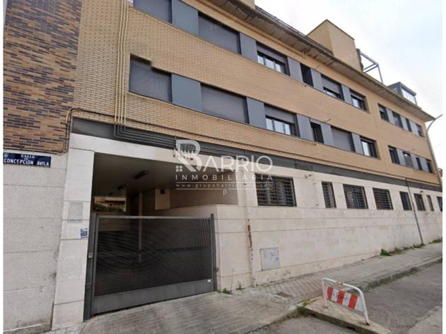 Garaje en venta en calle de Ceferino Ávila photo 0