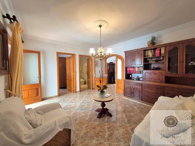 Casa En venta en Llubí photo 0