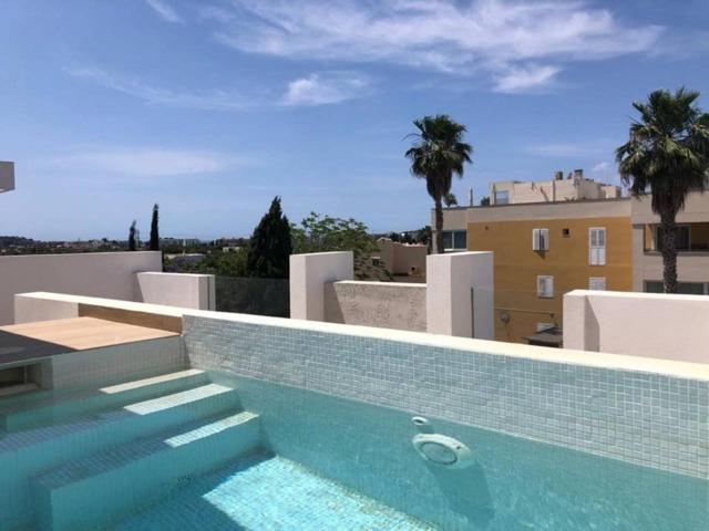 Duplex en venta en Santa Eulària des Riu photo 0