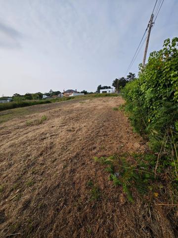 Terreno Urbanizable En venta en Oleiros photo 0