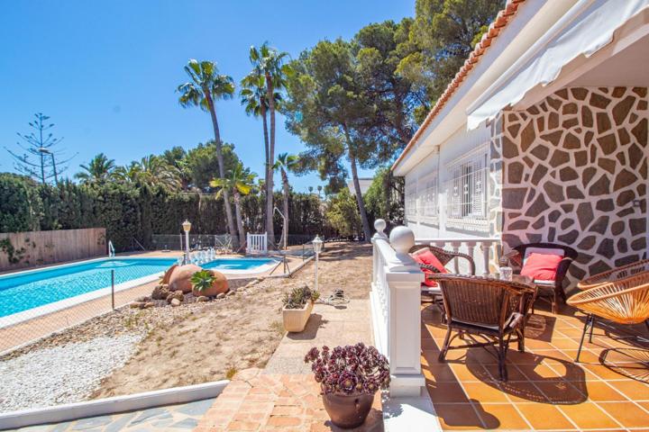 Casa En venta en Los Balcones - Los Altos Del Edén, Torrevieja photo 0