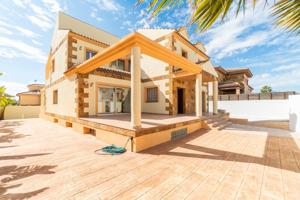 Casa En venta en Torrejón, Torrevieja photo 0