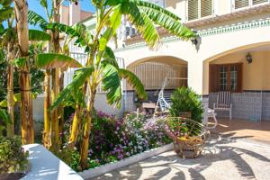 Unifamiliar Pareada En venta en Los Narejos-Punta Calera, Los Alcázares photo 0