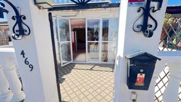 BUNGALOW CON PATIO Y SOLARIUM EN TORRETAS 2 photo 0
