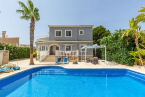 Casa En venta en La Marina, San Fulgencio photo 0