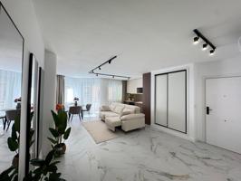 APARTAMENTO TOTALMENTE REFORMADO CON SUPERFICIE DE 105 M2 Y A 400 METROS DE PLAYA. 3 DORM. 2 BAÑOS. photo 0