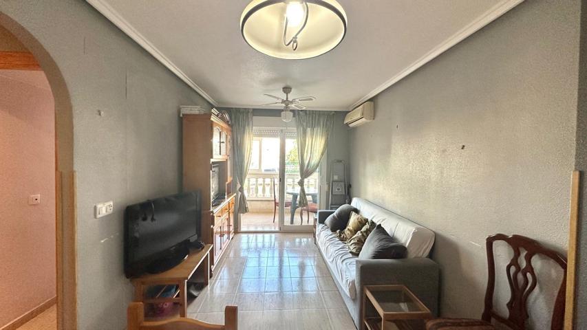 PRIMERA PLANTA CON PISCINA COMUNITARIA 2 HAB 1 BAÑO photo 0