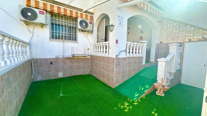 BUNGALOW BAJO EN URB CON PICINA Y PISTAS DE TENIS 2 HAB 1 BAÑO photo 0