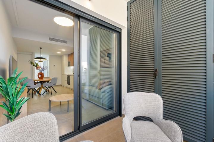 Piso En venta en Paseo Maritimo, Torrevieja photo 0