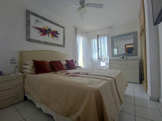 Apartamento junto a una de las mejores playas de arena de Dénia. photo 0