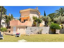 Chalet en venta en Denia, zona Montgó. photo 0