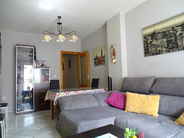 Piso en Ogíjares con encanto y tranquilidad, ¡listo para entrar a vivir! photo 0