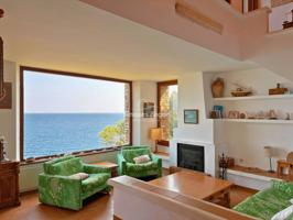 Exclusiva Casa en Primera Línea de Mar en Sa Riera, Begur photo 0
