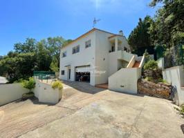 Amplia casa en zona residencial tranquila cerca de Esclanyà, Begur photo 0
