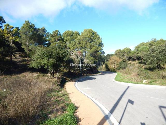 Begur, Terreno ideal para construir una casa unifamiliar situado muy cerca del centro photo 0